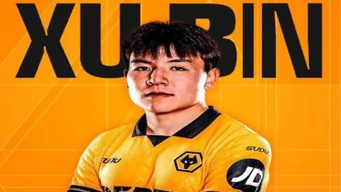 “阿贾克斯挑战圣吉罗斯联欧联杯预告：三名球员回归战场，关键中卫却突遭伤病！”